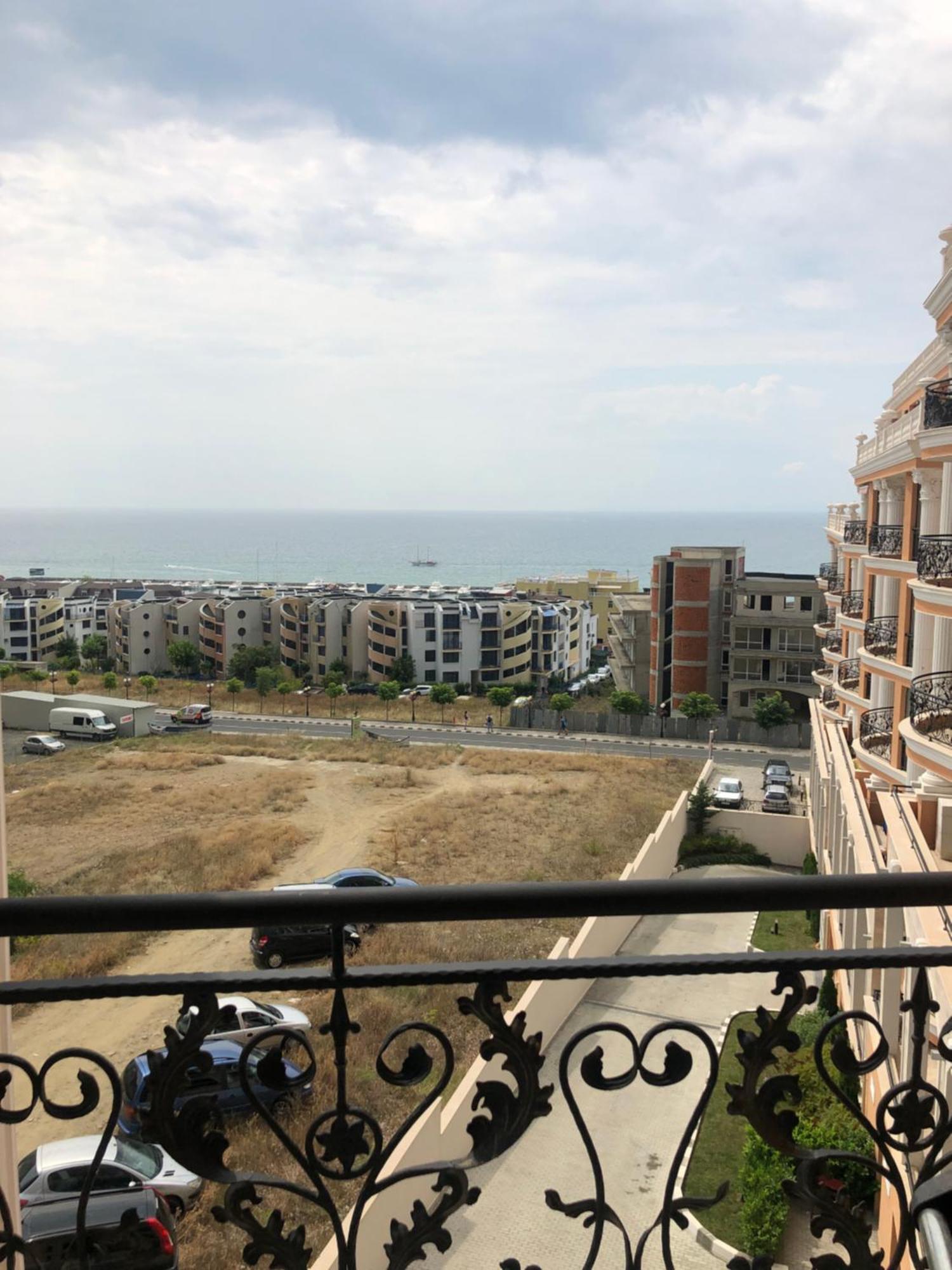 Amazing Apartment Facing The Sea Burgas Stad Buitenkant foto